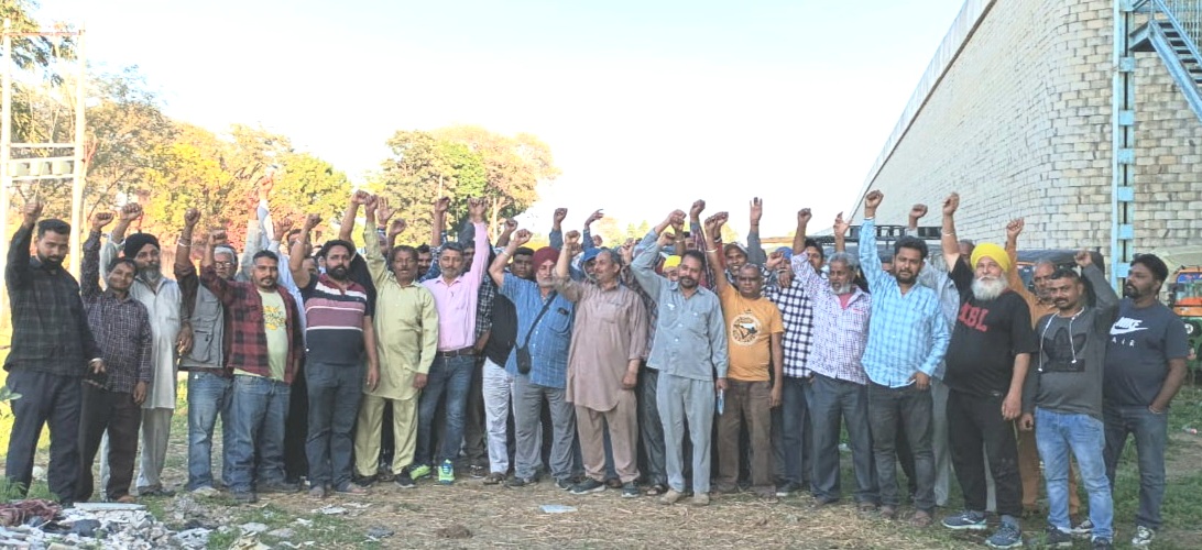 Auto Union decided to reach Khatkar Kalan with convoy on 23rd March
